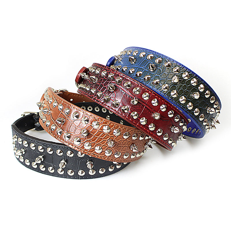 56cm Adjustable PU Leather Studded Pet Collar for Dog - Random Colour