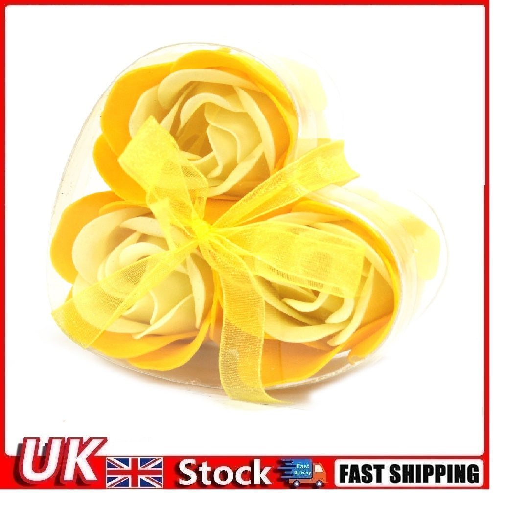 Set of 3 Soap Flower Heart Box - Spring Roses - Per case: 1 Piece