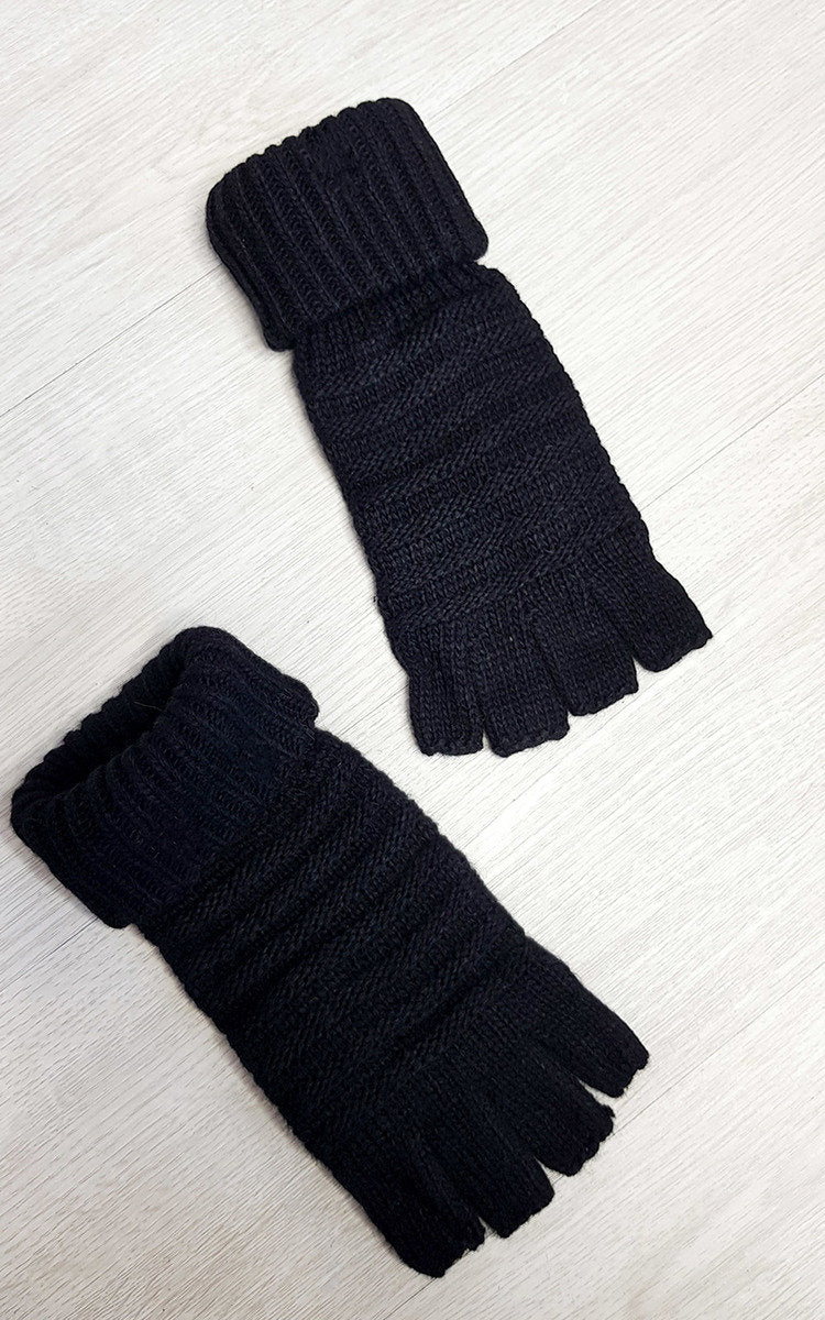 Knitted Finglerless Gloves