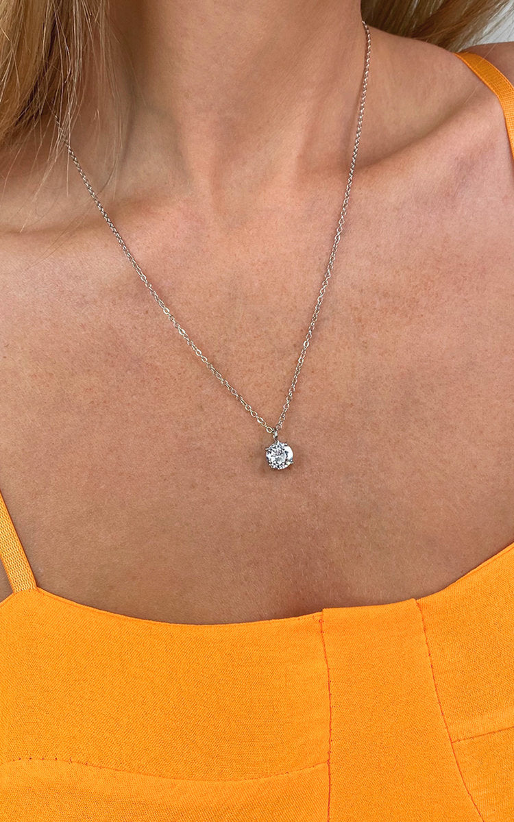 Diamante Solitaire Necklace