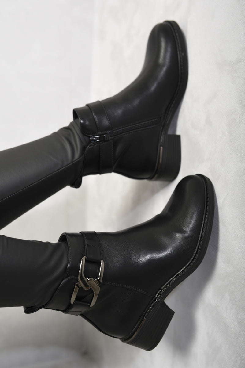 Buckle Side Zipper Closure Ankle Boots